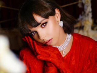 LisaCrossing cam jasmin