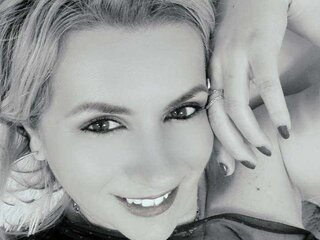 MayraWhite private adult